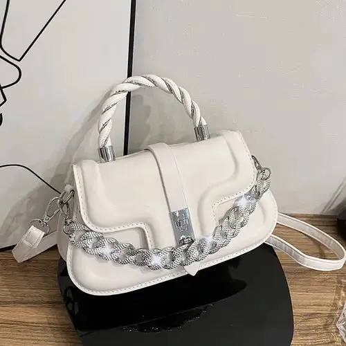 Chain And Closing Cute Quilted Bag
