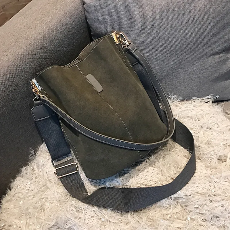 Christmas Gift Luxury Designer Handbags Ladies Bucket Bag PU Leather Shoulder Bags Large Capacity Crossbody Bags for Women 2021 New Tote Bag