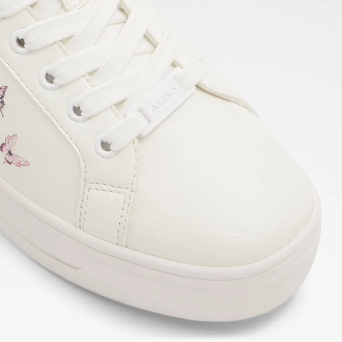 Meadow Low-Top Sneakers
