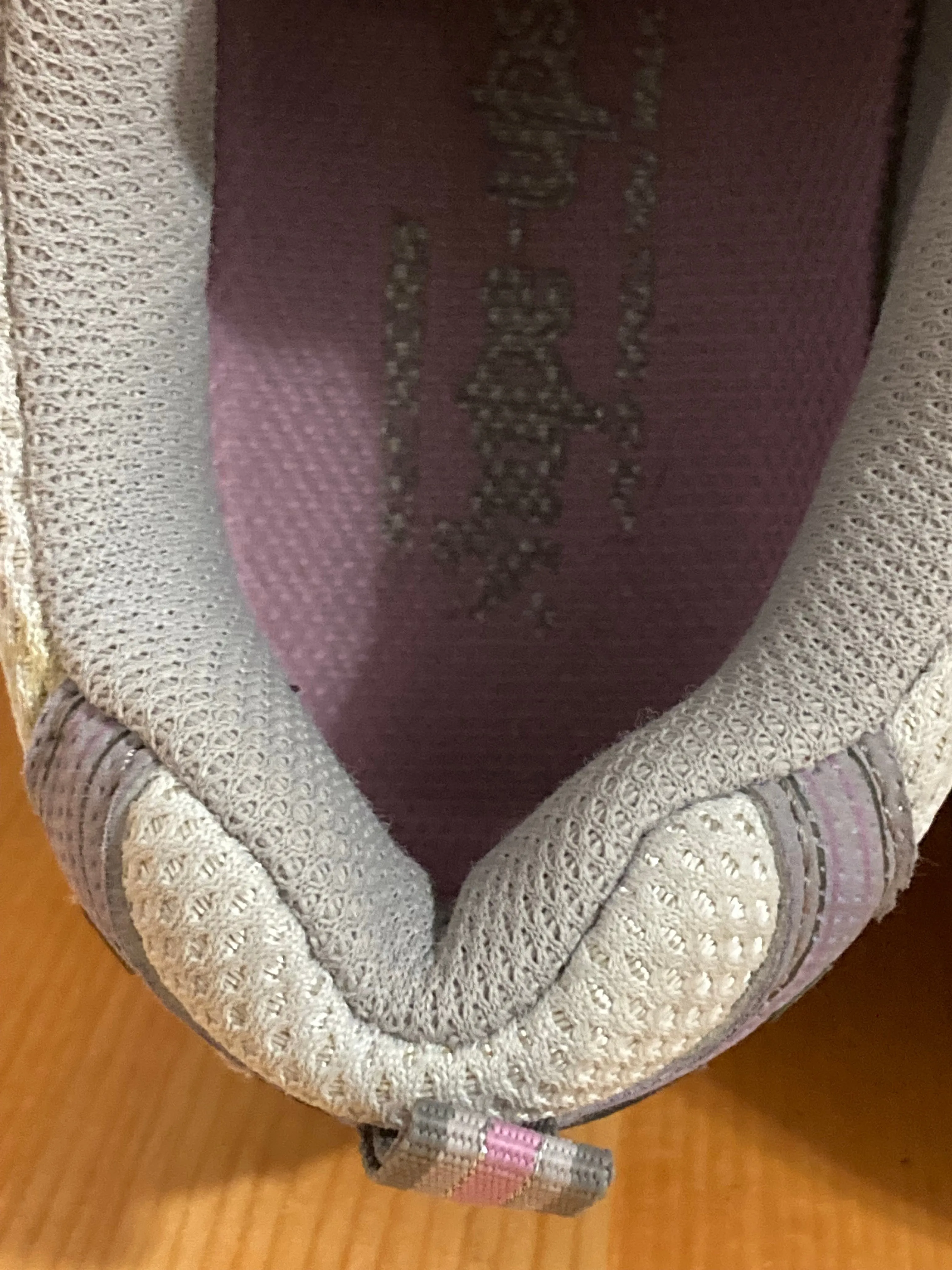 SKECHERS SKETCHERS SHAPE UPS Women Size 8.5 Running Training Shoes Sneakers Gray 11806