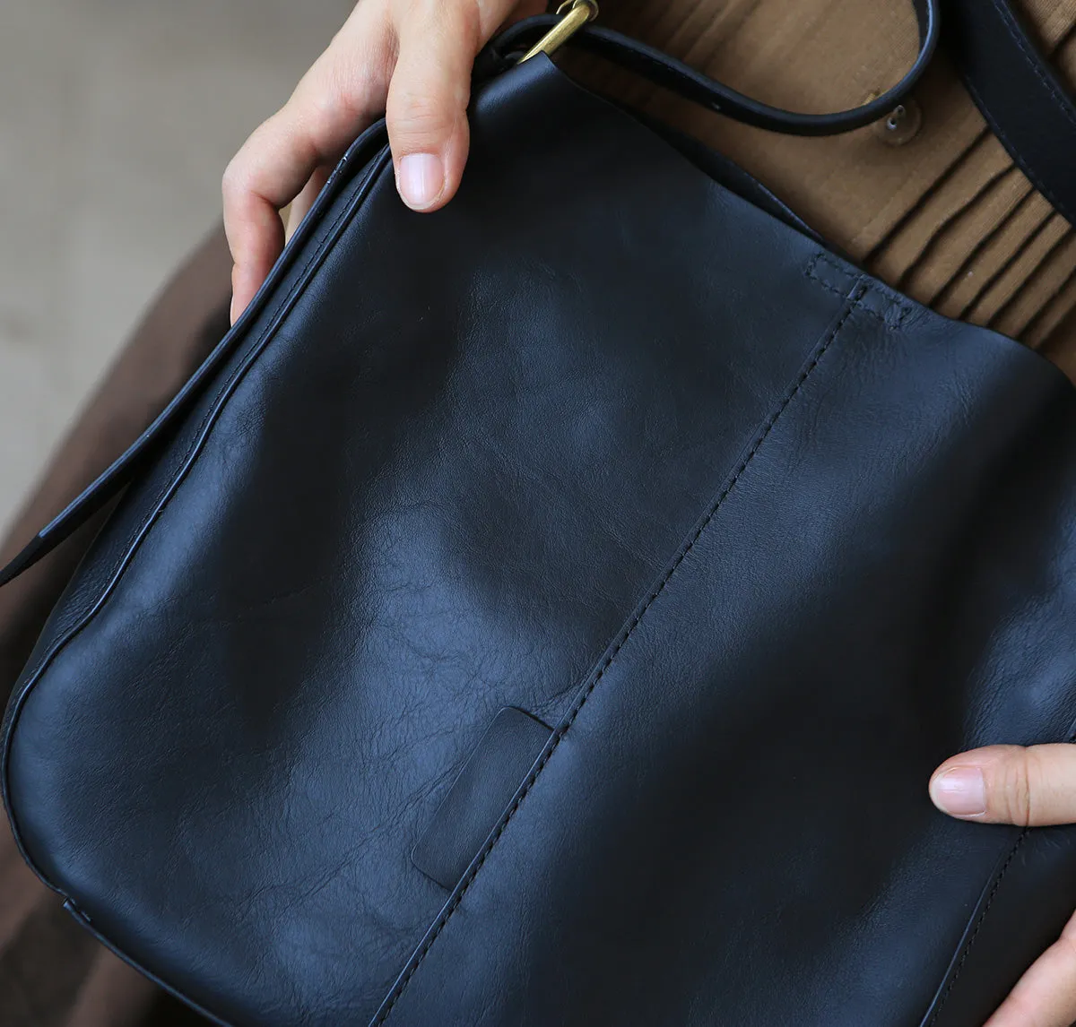 Stylish Women's Genuine Leather Tote Bags Black Leather Shoulder Bag