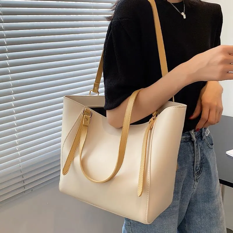 Tote Bag Shoulder Bag Female Women Designer Handbag  Backpack Women Bag Zipper Fashion 2021 New Trend PU Leather High Capacity